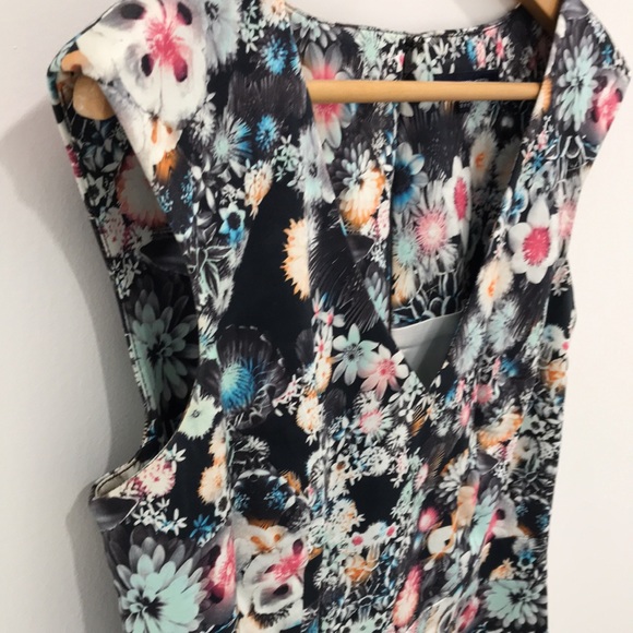 French Connection fitted dress size 8 - Picture 2 of 8